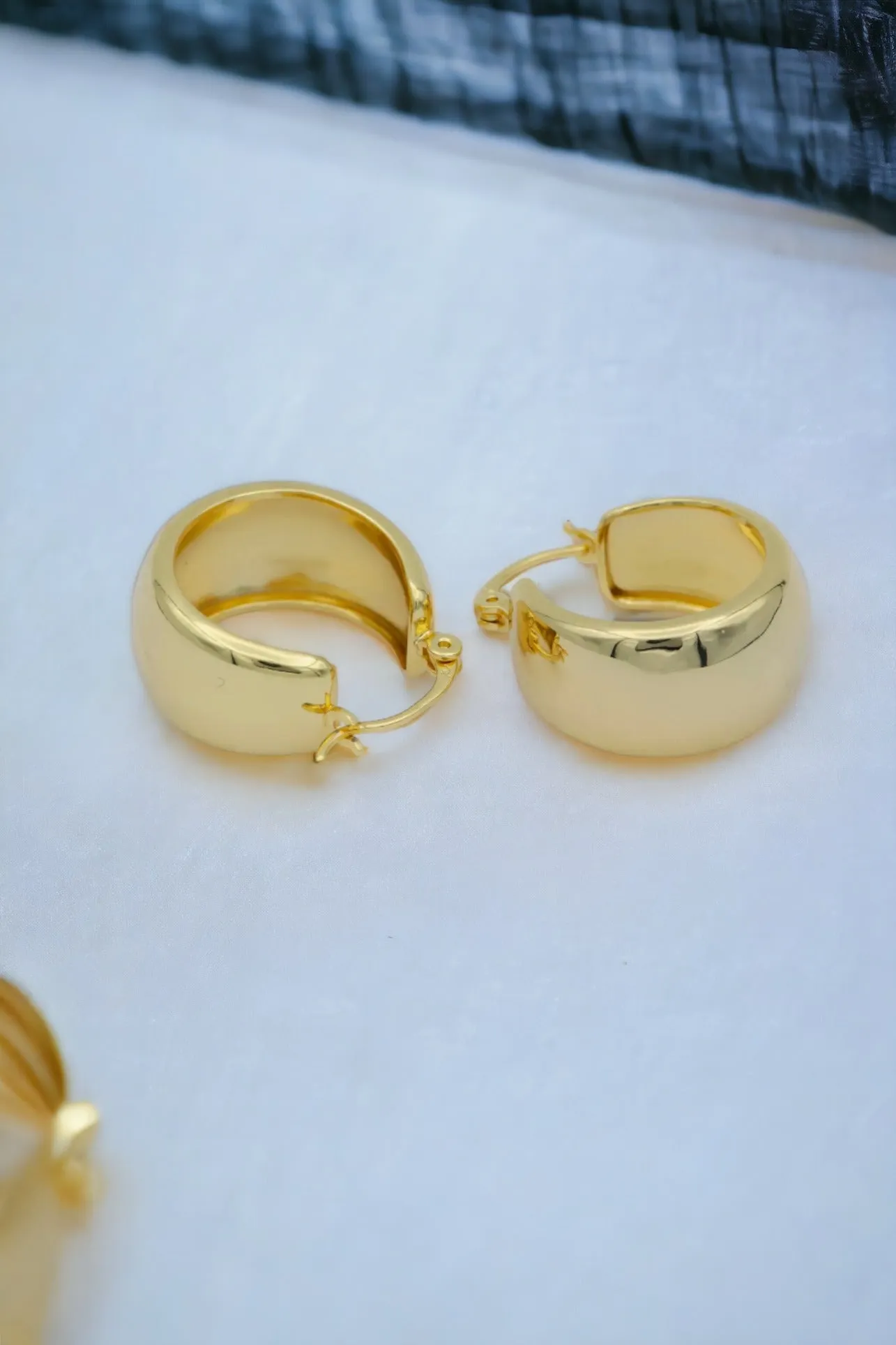 14K Gold Filled Chunky Hoop Earrings