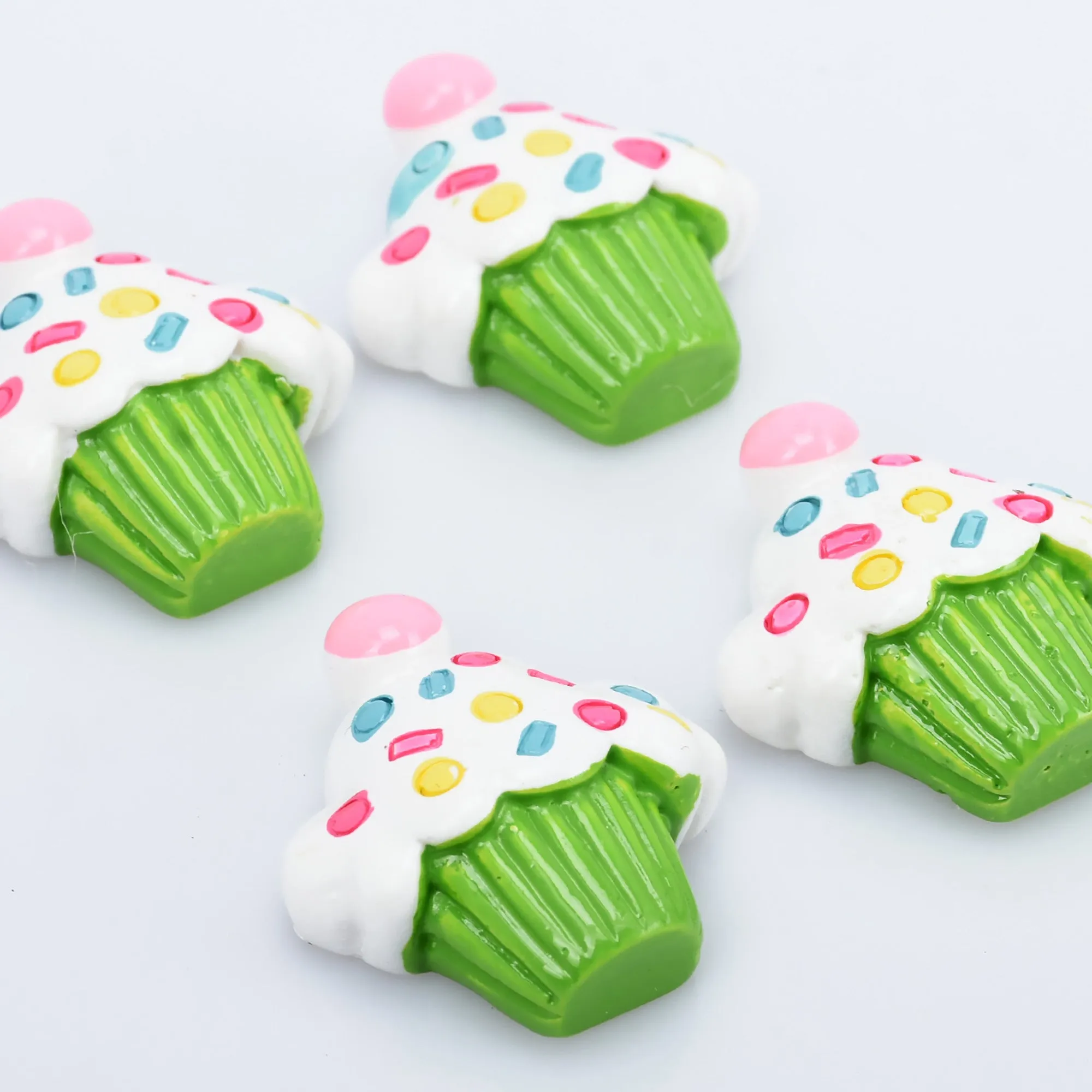 25*30mm Ice Cream Cake Kawaii Resin Cabochons Flatback Dessert Charms Hair Bow Making 10pcs 102806