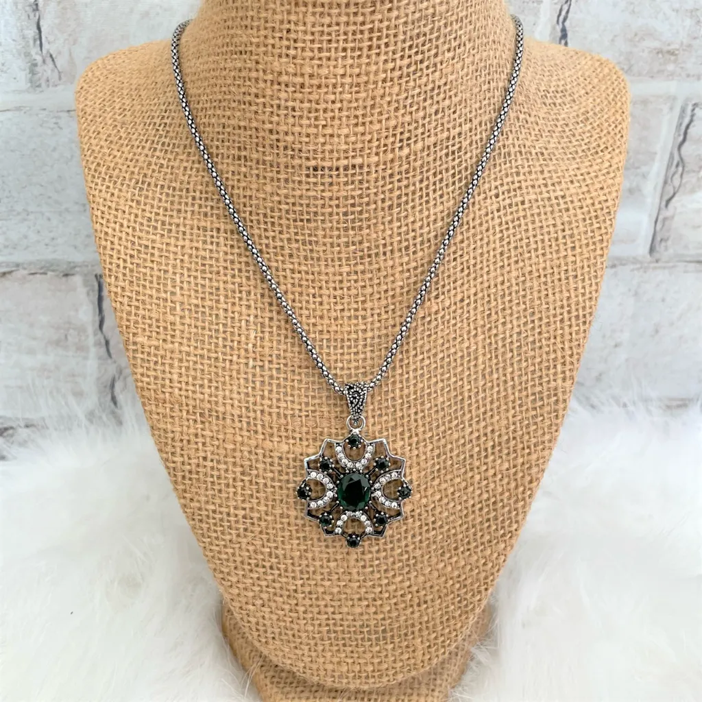 Antique Green Stone and Silver Ornate Pendant Necklace