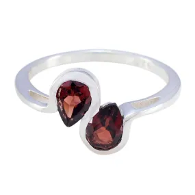 Bewitching Gemstone Garnet 925 Sterling Silver Ring Fine Jewelry