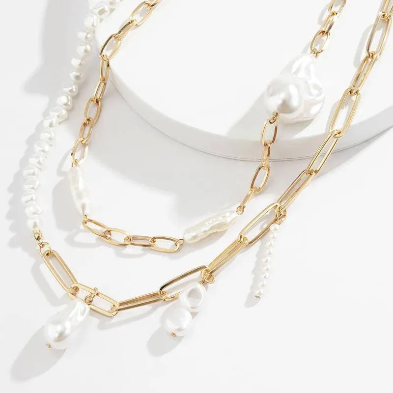 Irregular Faux Pearl Necklace