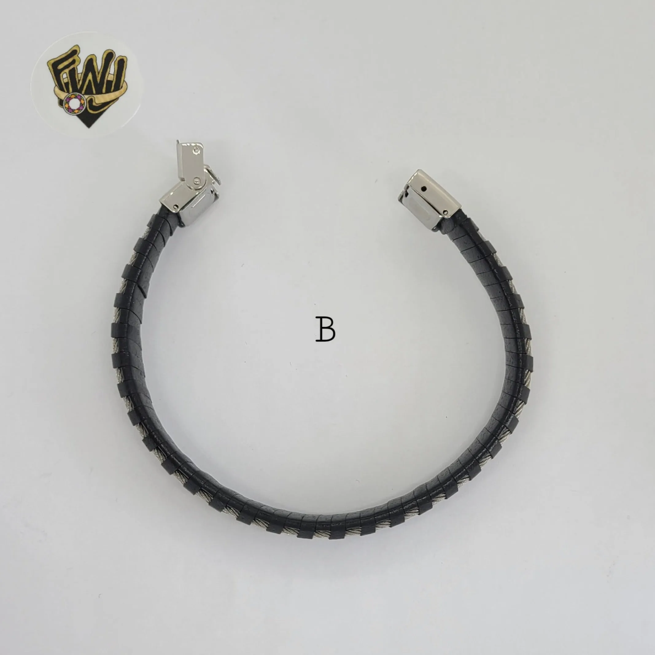 (MBRA-17-R) Stainless Steel - Leather Men Bracelet.