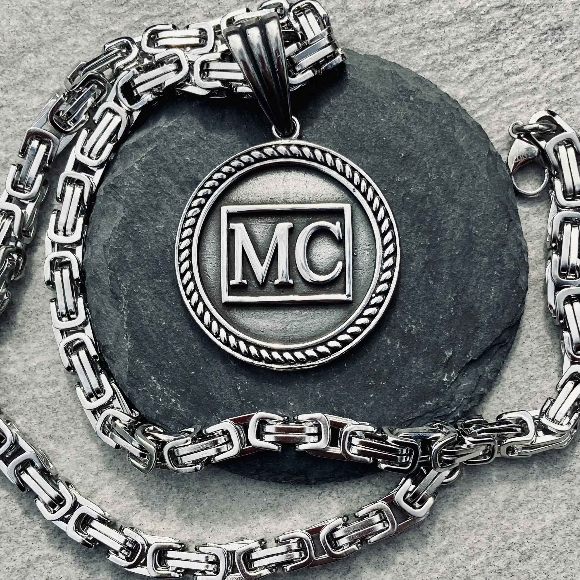 MC Pendant - Necklace (726)