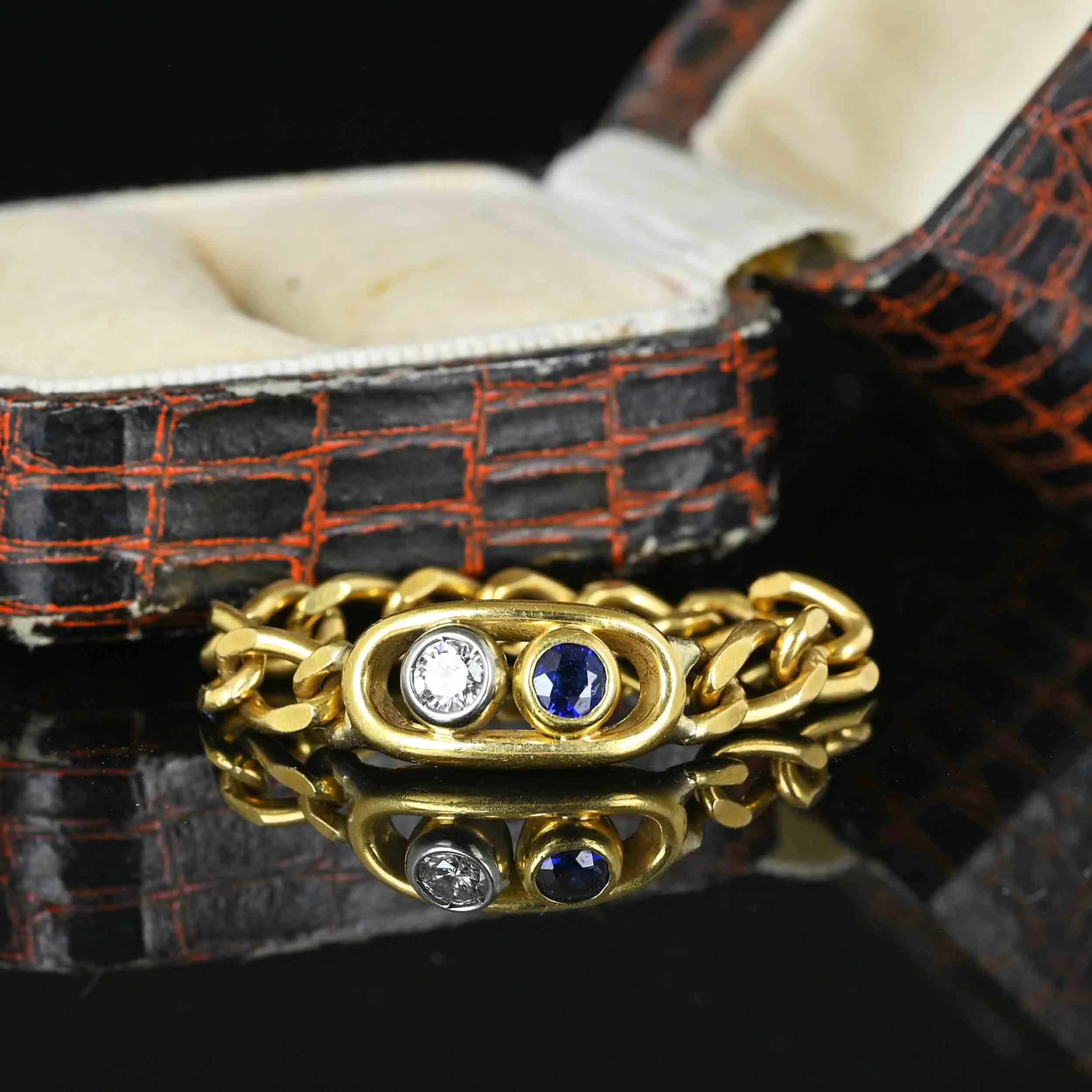 Modern 18K Gold Sapphire Diamond Curb Chain Ring