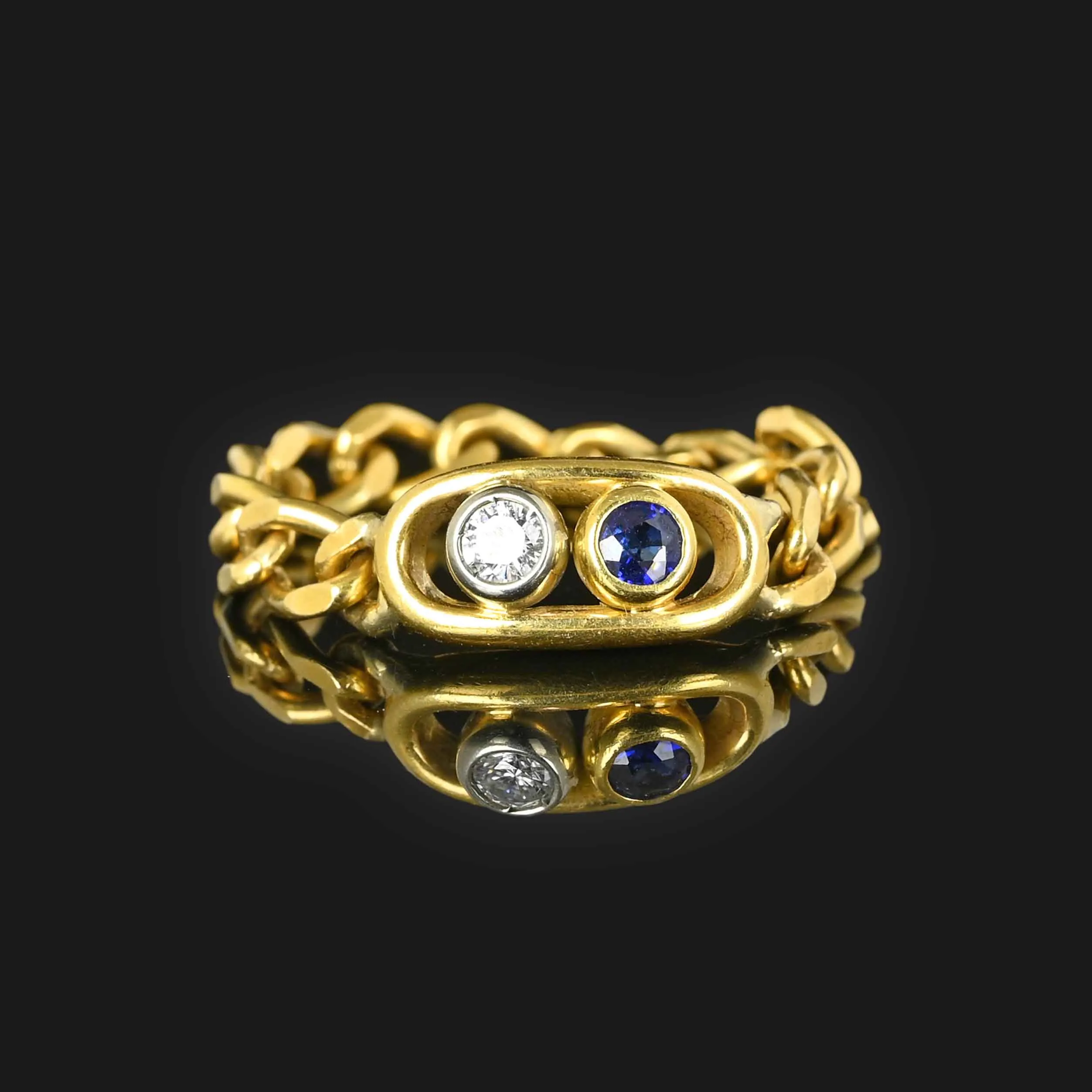 Modern 18K Gold Sapphire Diamond Curb Chain Ring