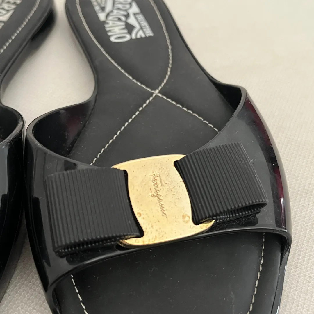 Salvatore Ferragamo Black VARA Bow Jelly Slide Sandals | Pre Loved |