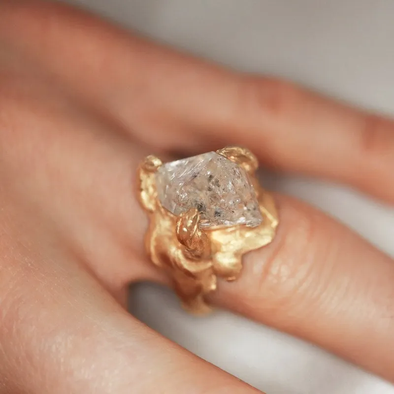 Sirus Quartz Ring