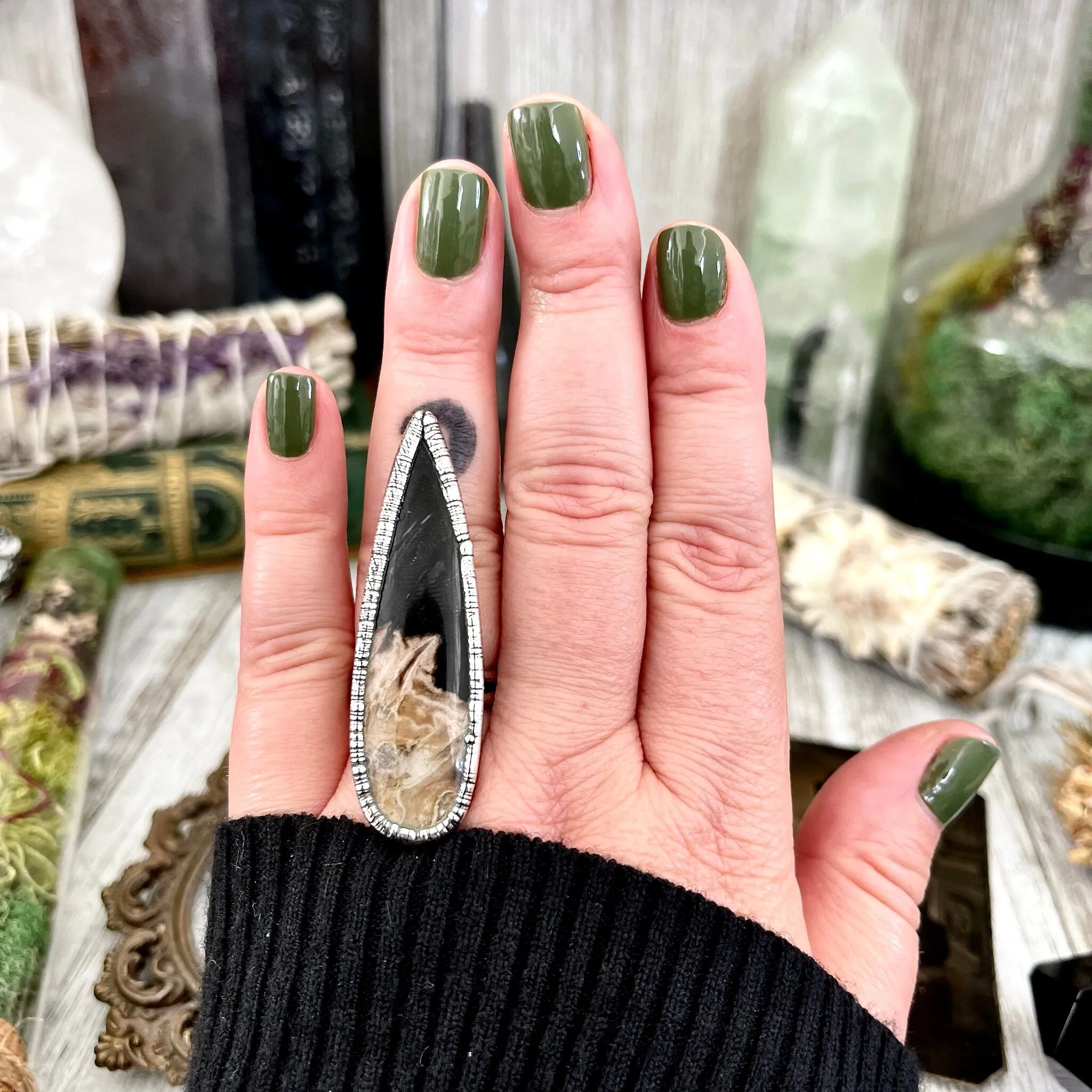 Size 8 Large Fossilized Palm Root Statement Ring in Fine Silver - Black Stone Ring / Foxlark Collection - One of a Kind