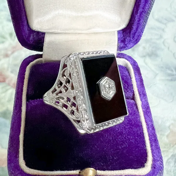 Vintage Diamond & Onyx Filigree Ring